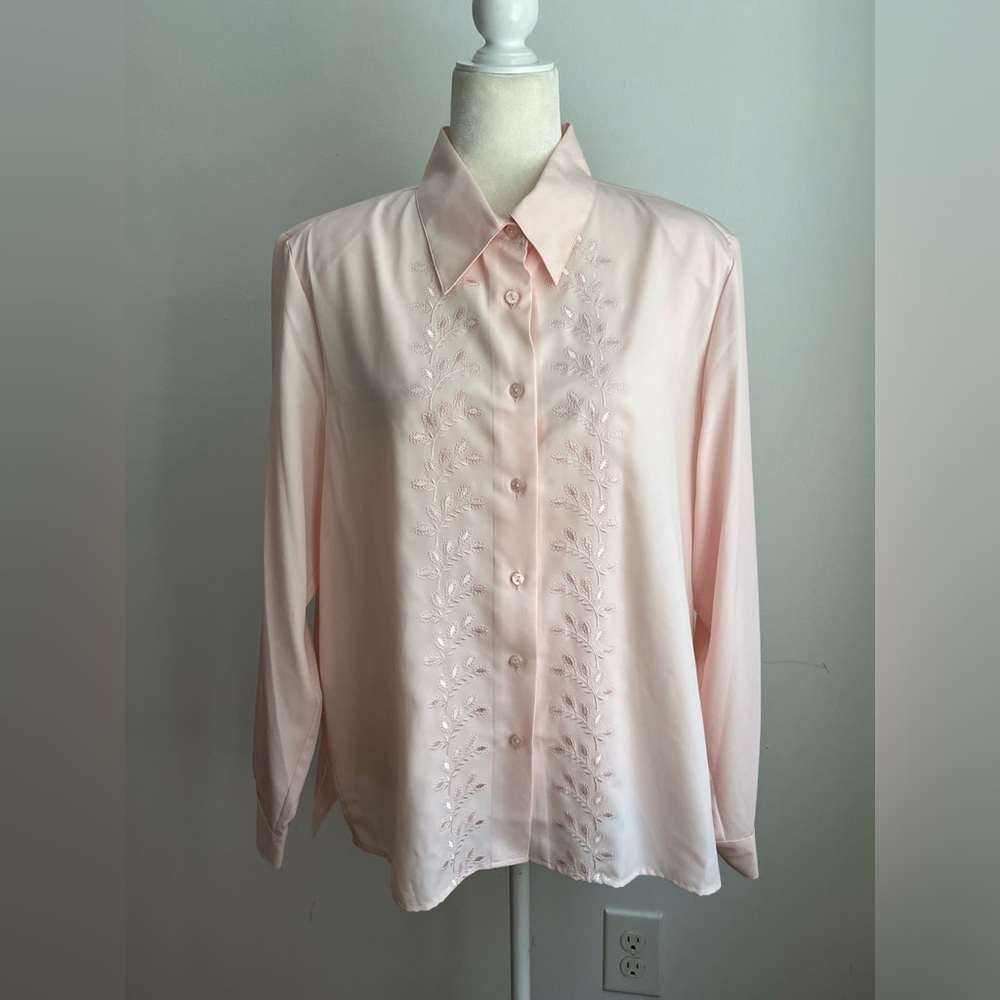Vintage Embroidered Pink Blouse sz L